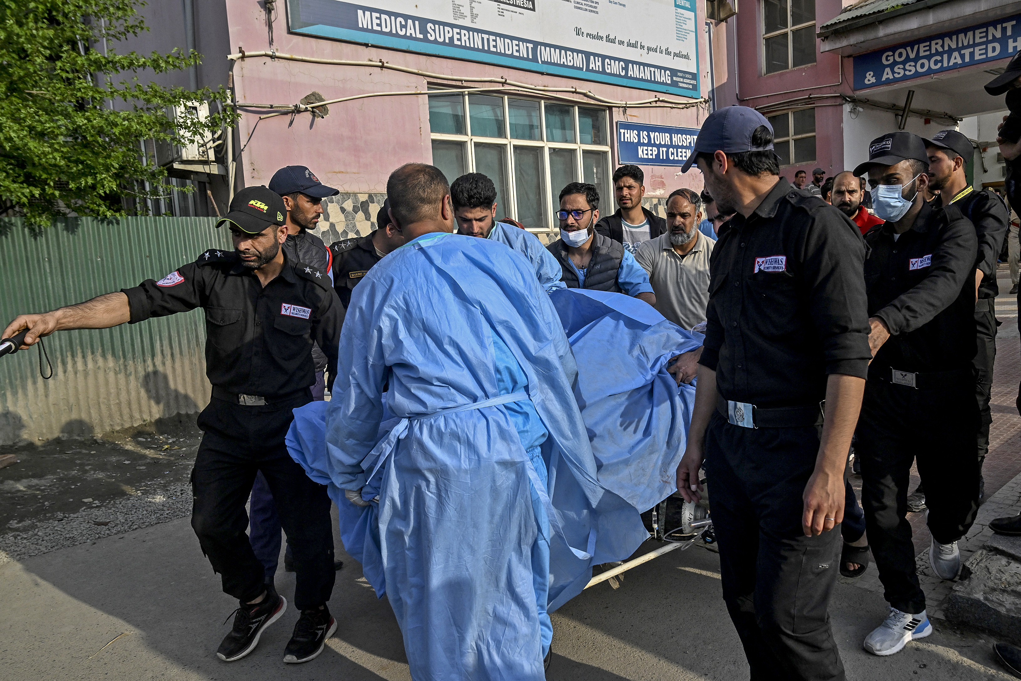 Death toll in deadly Kashmir attack rises: 26 killed, 12 injured